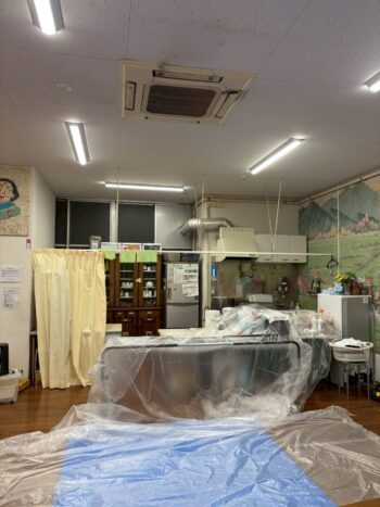 東京都 葛飾区 デイサービスの施設様にて業務用エアコン入れ替え工事