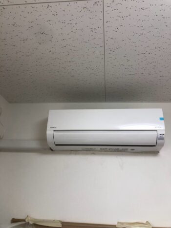 東大阪市 介護施設様にてルームエアコン交換工事