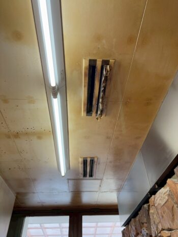 神奈川県 座間市 パン屋の業務用エアコン入れ替え・増設工事完了