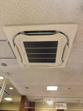 兵庫県 三木市飲食店様にて業務用エアコン入れ替え工事完了