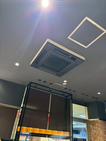大阪府 パン屋の業務用エアコン入れ替え工事完了
