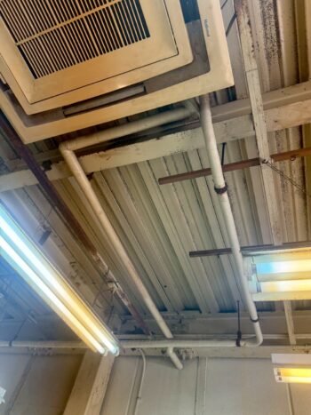 大阪府印刷会社様にて業務用エアコン入れ替え工事完了