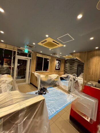 兵庫県にある人気飲食チェーン店様にて業務用エアコン入れ替え工事完了