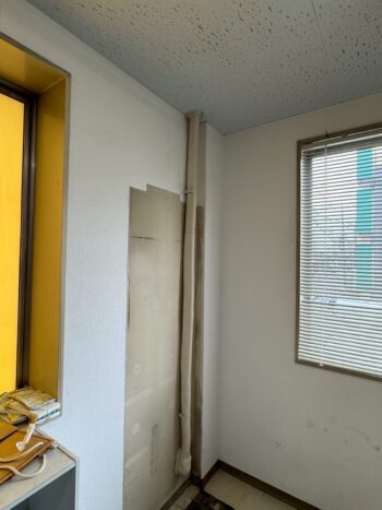 大阪市の運送会社様オフィスにて業務用エアコン新設入れ替え工事完了